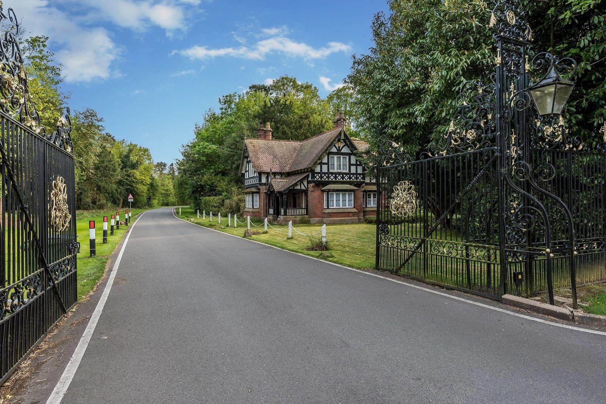 Lilleshall House & Gardens And Lilleshall National Sports Centre Экстерьер фото